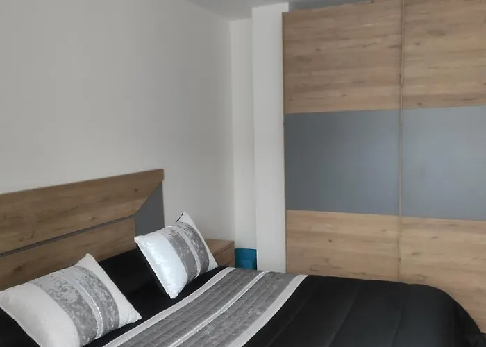 아파트 Piso En El Centro De 솔라레스